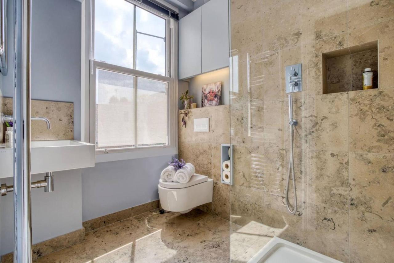 Apartamento Beautiful And Airy 1 Bedroom Flat - West