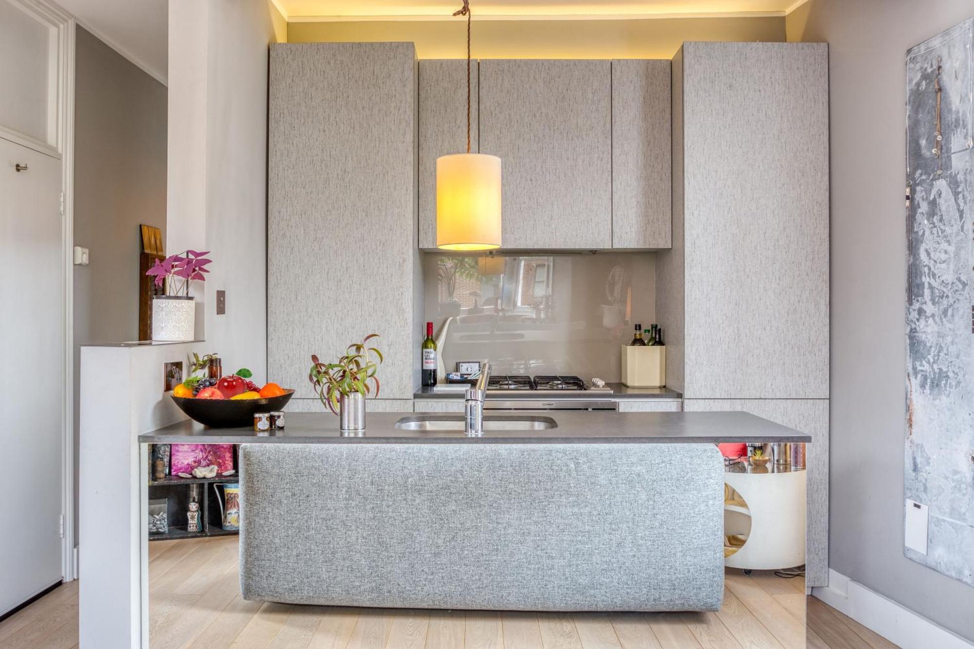 Beautiful And Airy 1 Bedroom Flat - West Apartamento