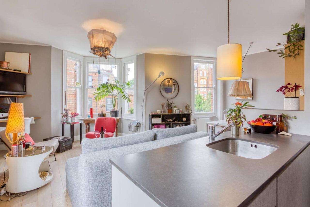 Beautiful And Airy 1 Bedroom Flat - West Apartamento *